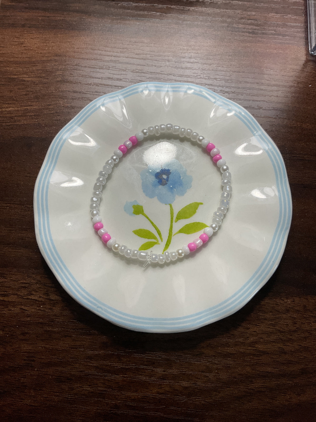 ✨white & pink seed beads bracelet✨