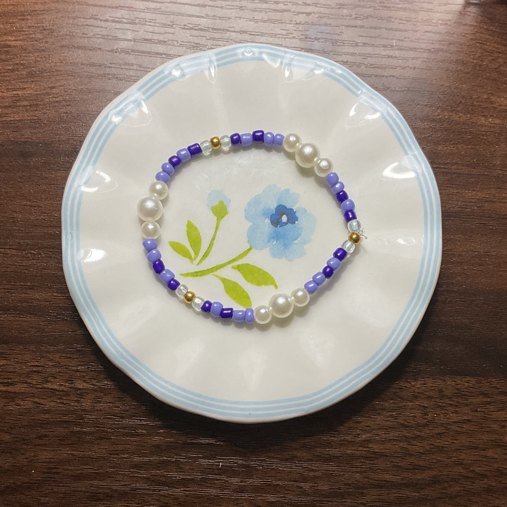 ✨pearl and purple seed bead bracelet✨